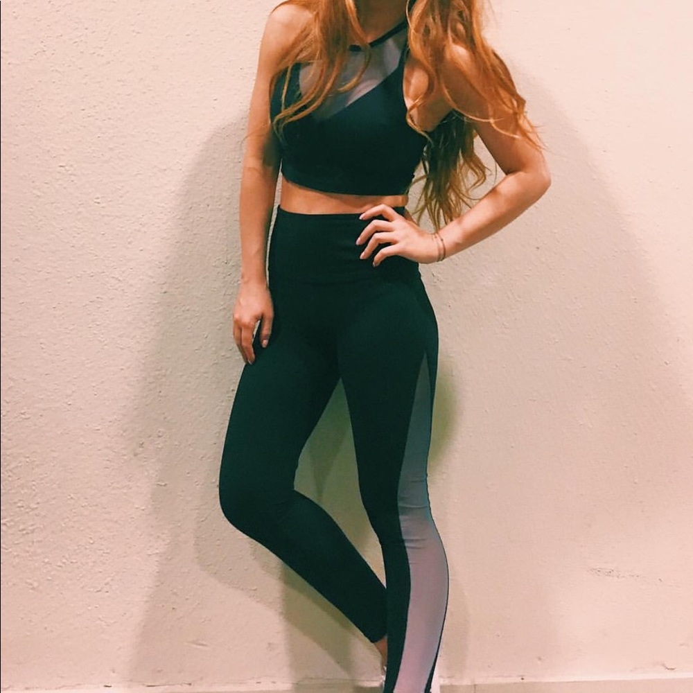 Beyond Yoga ombré mesh side detail leggings